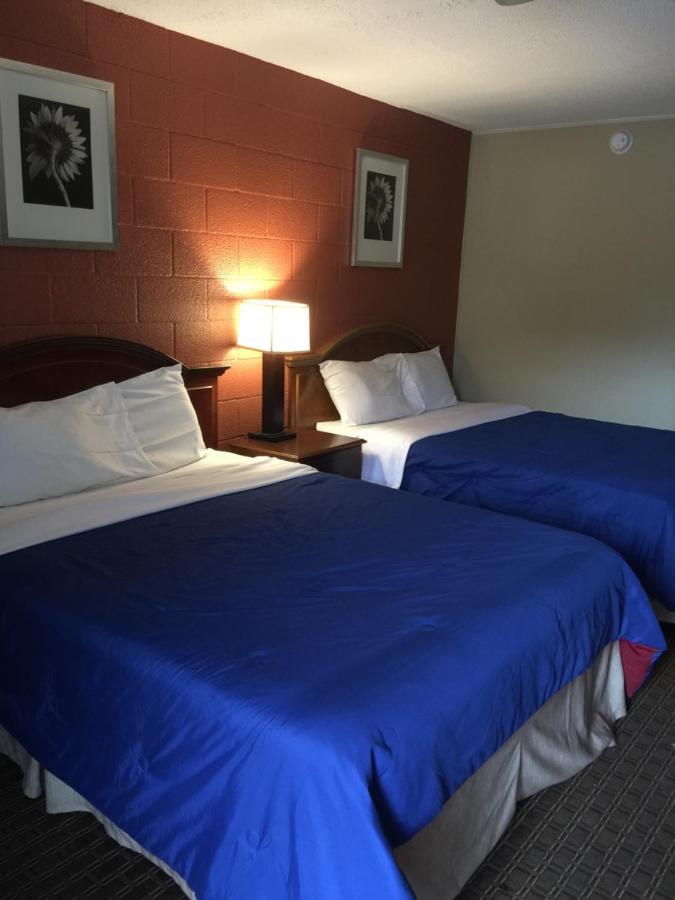 Hope Inn Lenox Ngoại thất bức ảnh